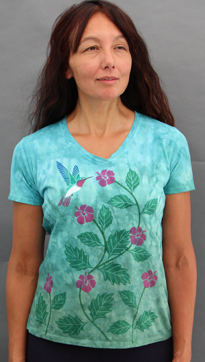 Hummingbird short sleeve V-neck
